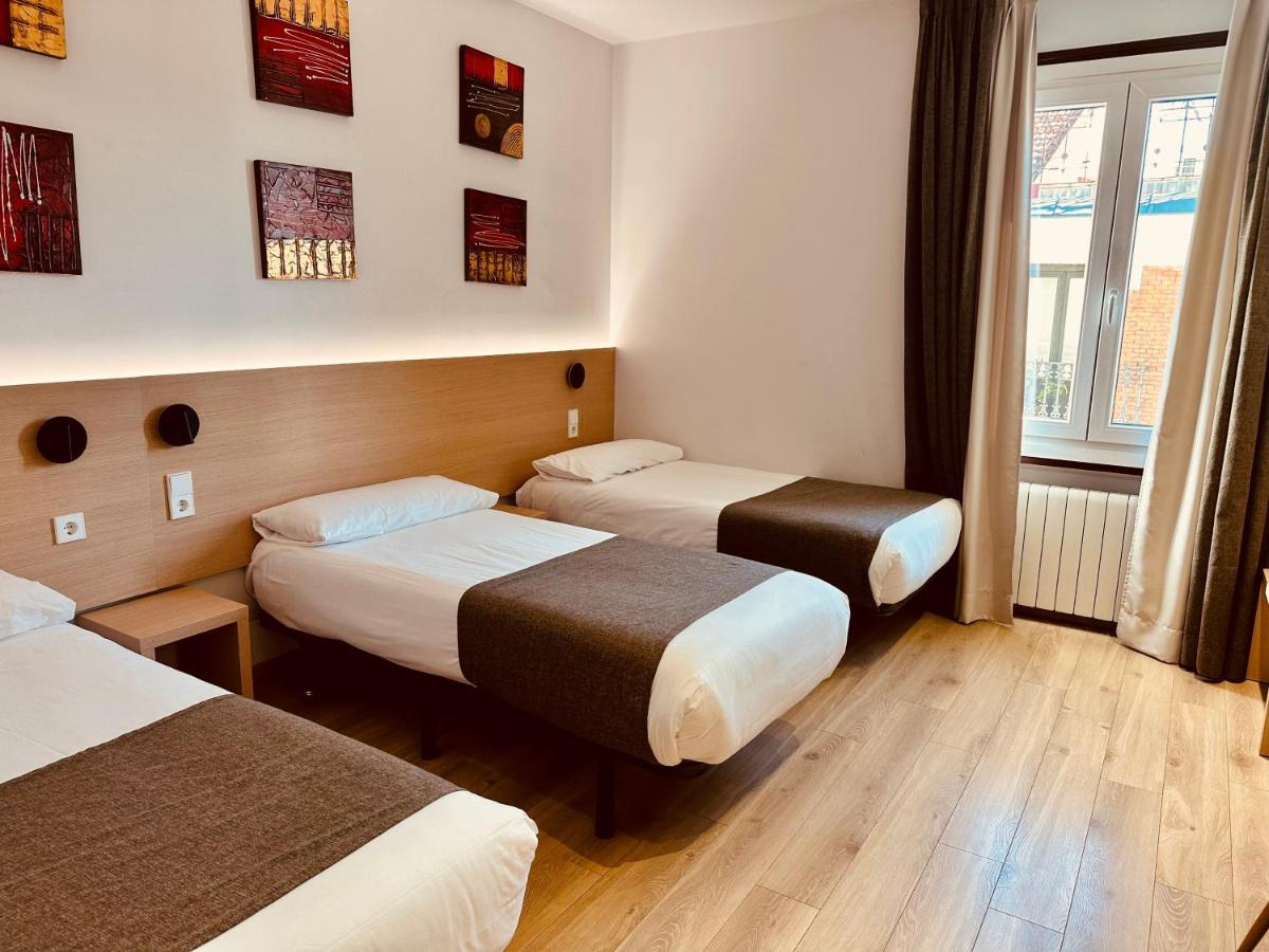 Hostal Abadia Madrid Esterno foto