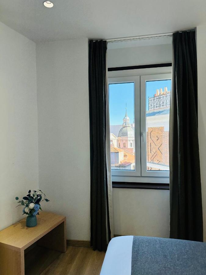 Hostal Abadia Madrid Esterno foto