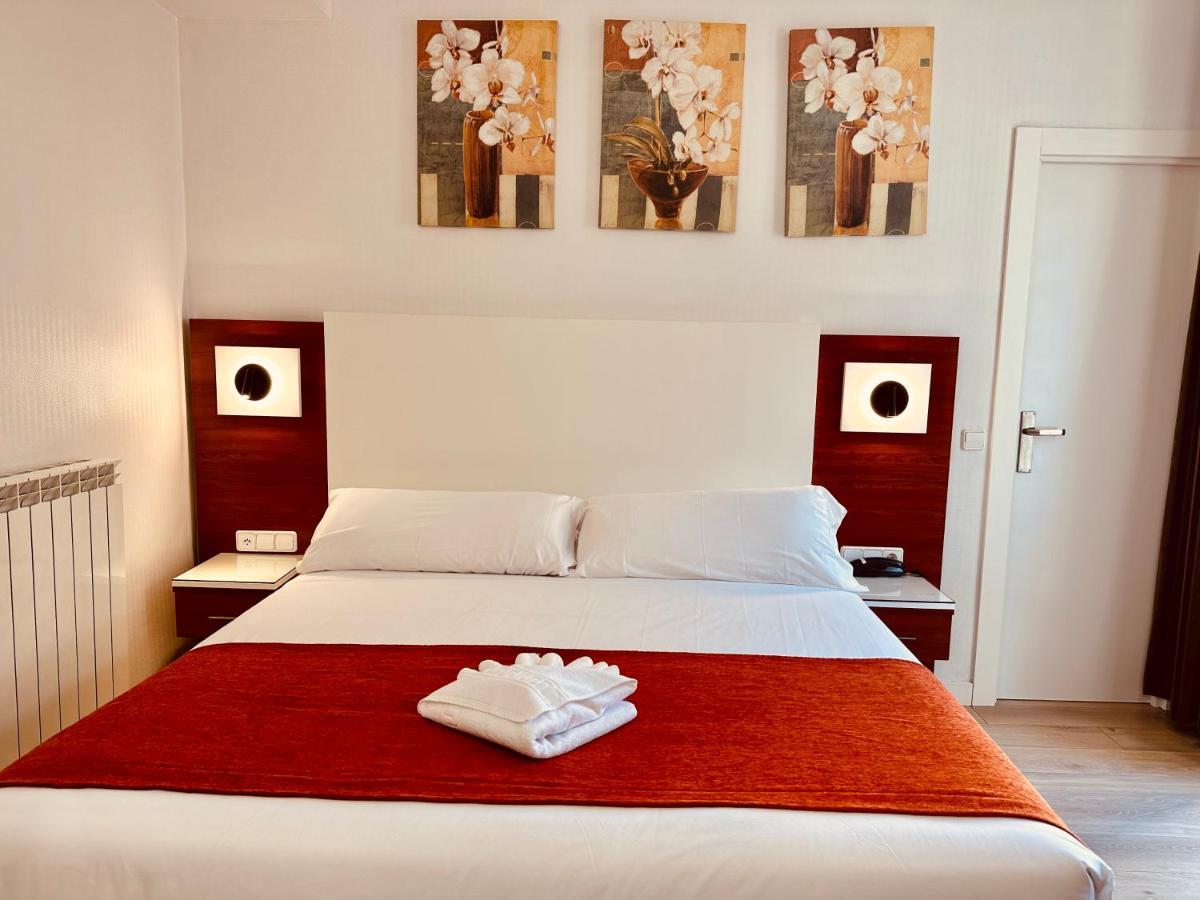 Hostal Abadia Madrid Esterno foto