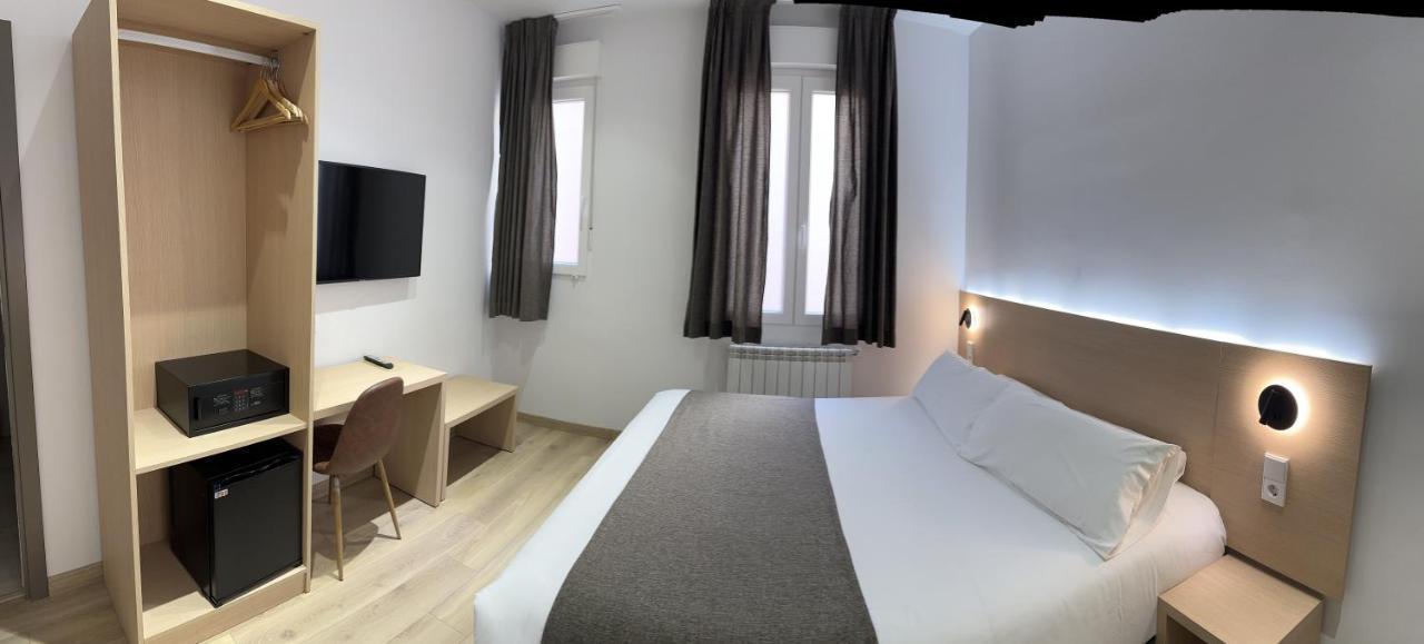 Hostal Abadia Madrid Esterno foto