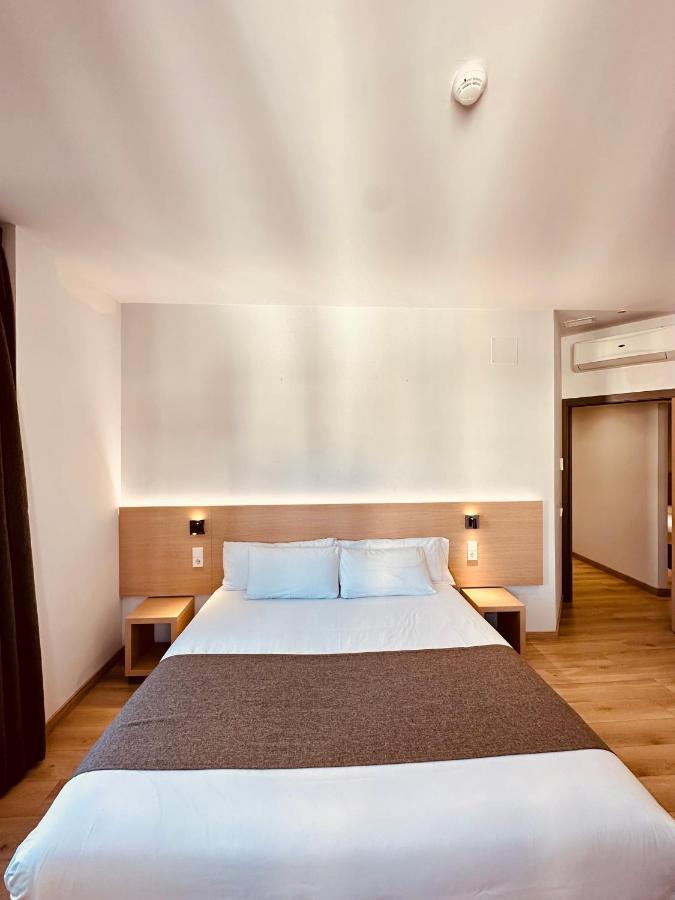 Hostal Abadia Madrid Esterno foto
